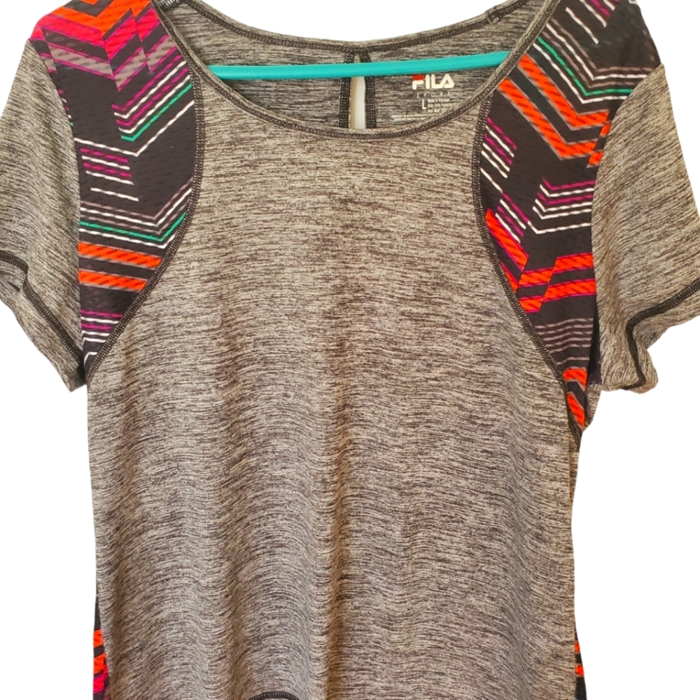 Fila sport woman’s tee. Sz L